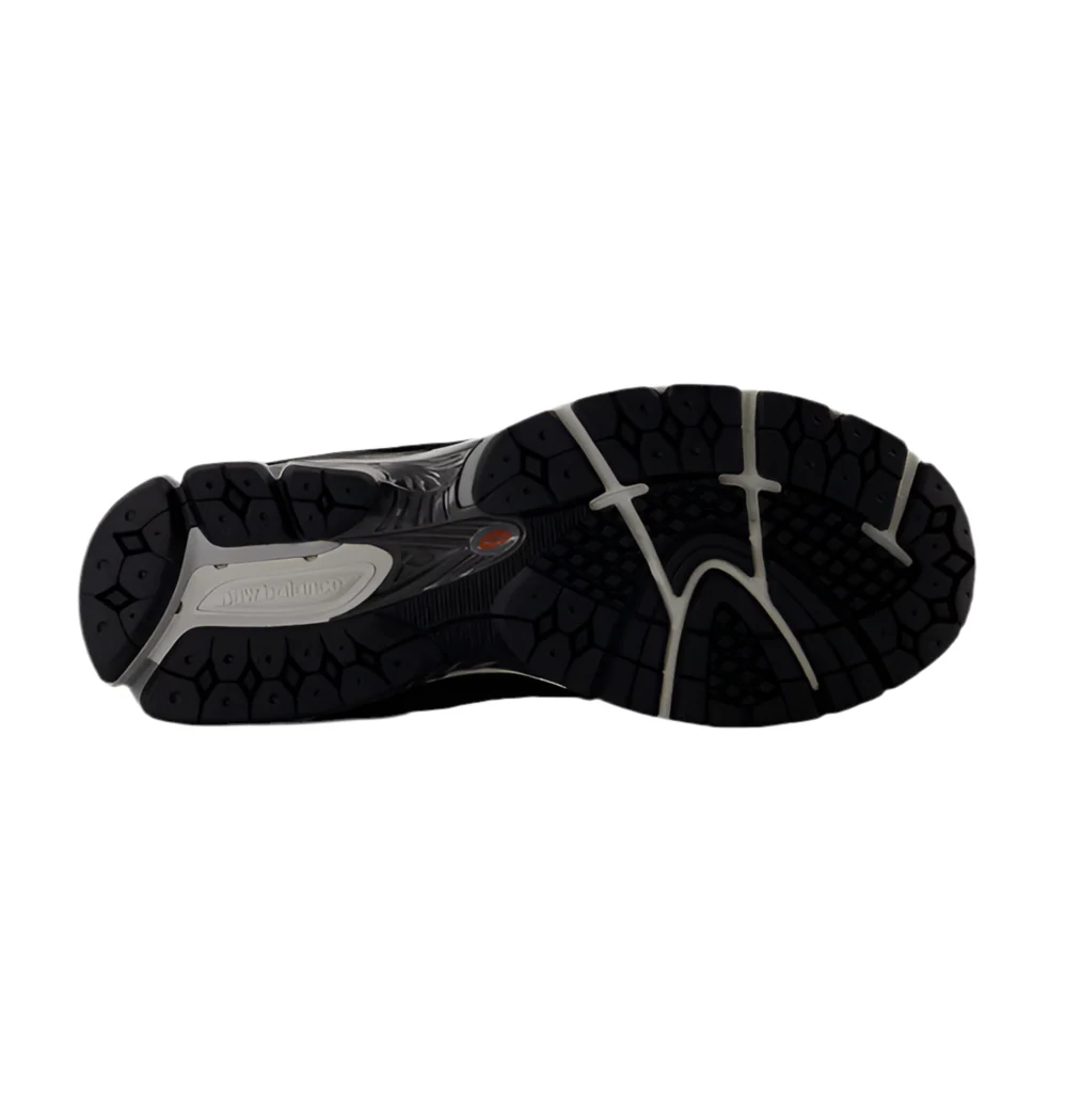 New Balance 2002R (Black/Grey) - Image 4