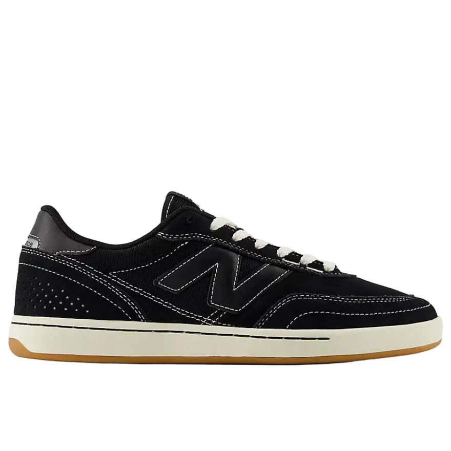 New Balance Numeric 440v2 (Black/White)