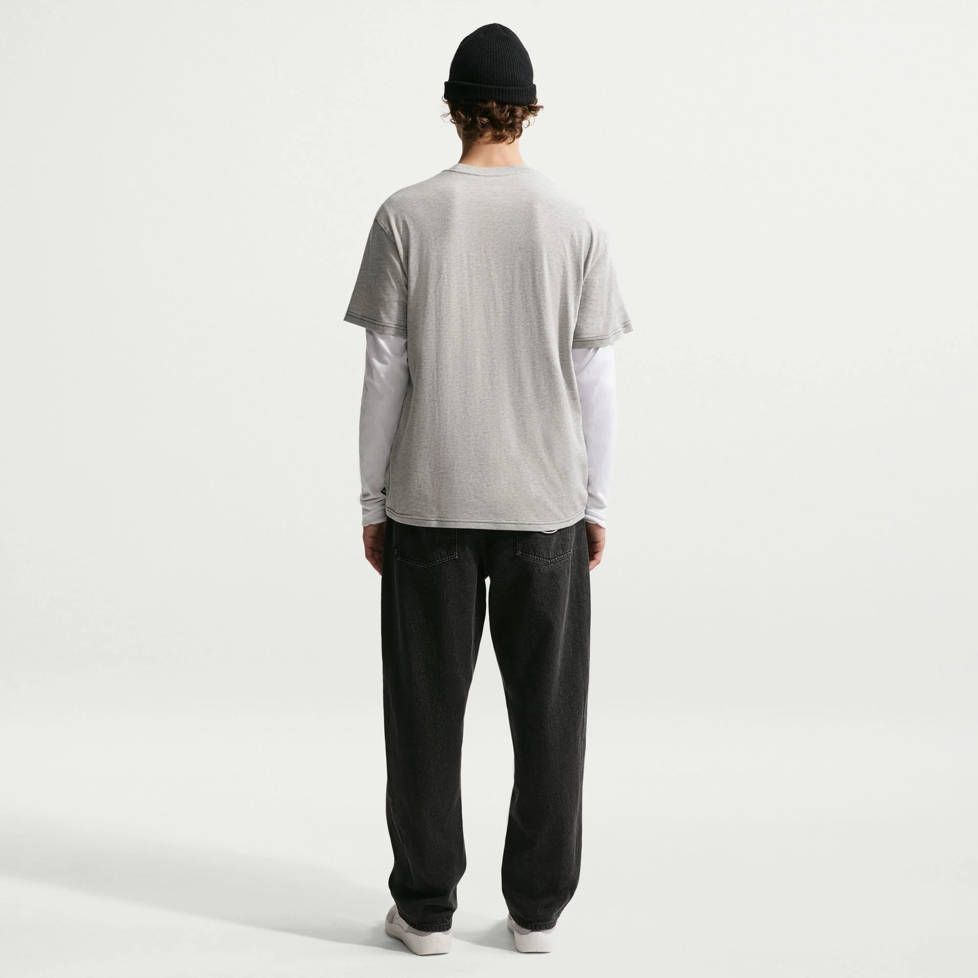 Nike SB Ishod Skate T-Shirt (Grey) - Image 2