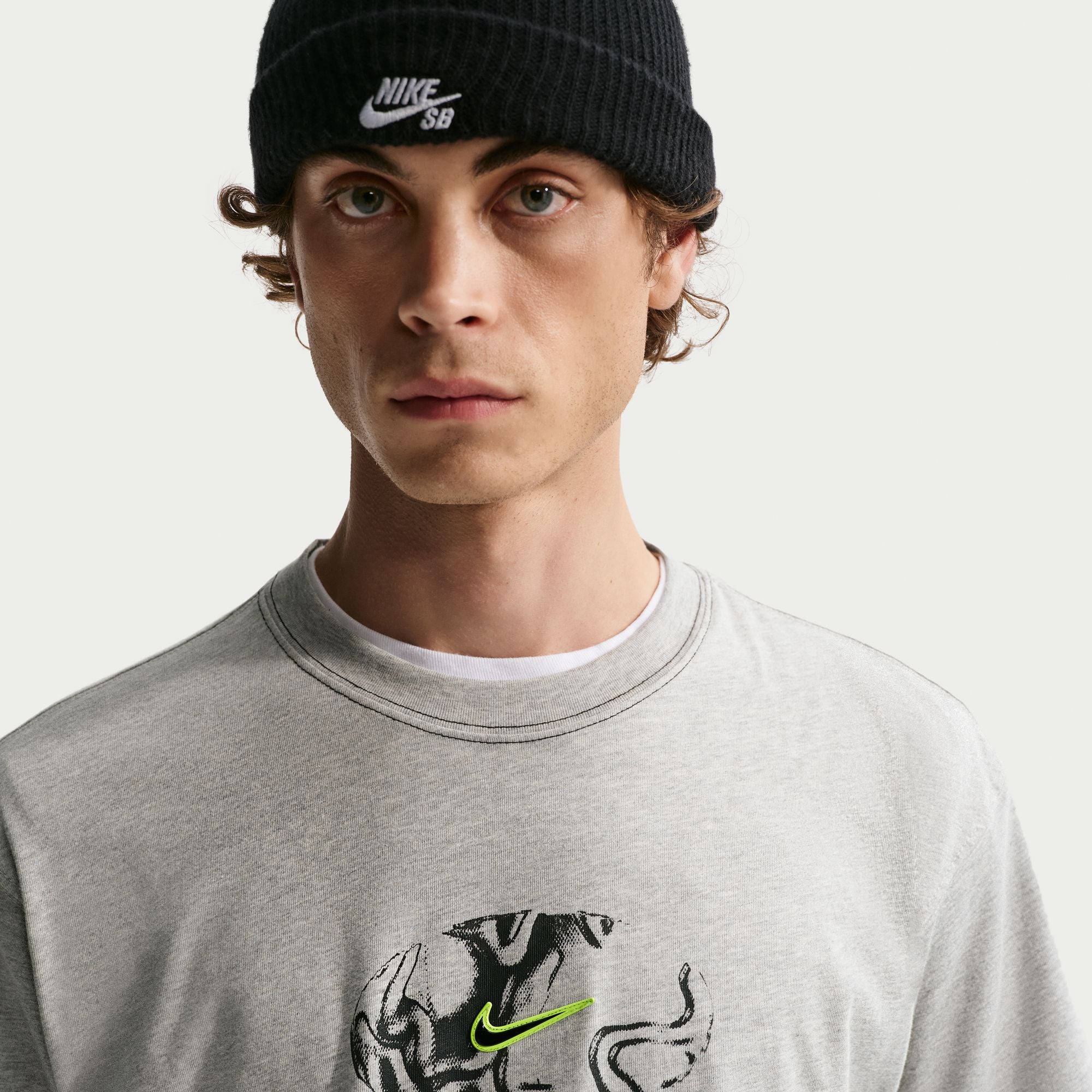 Nike SB Ishod Skate T-Shirt (Grey) - Image 5