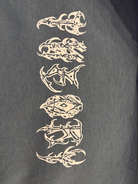 Theory T- Shirt Sigilism Logo Charcoal - Image 2