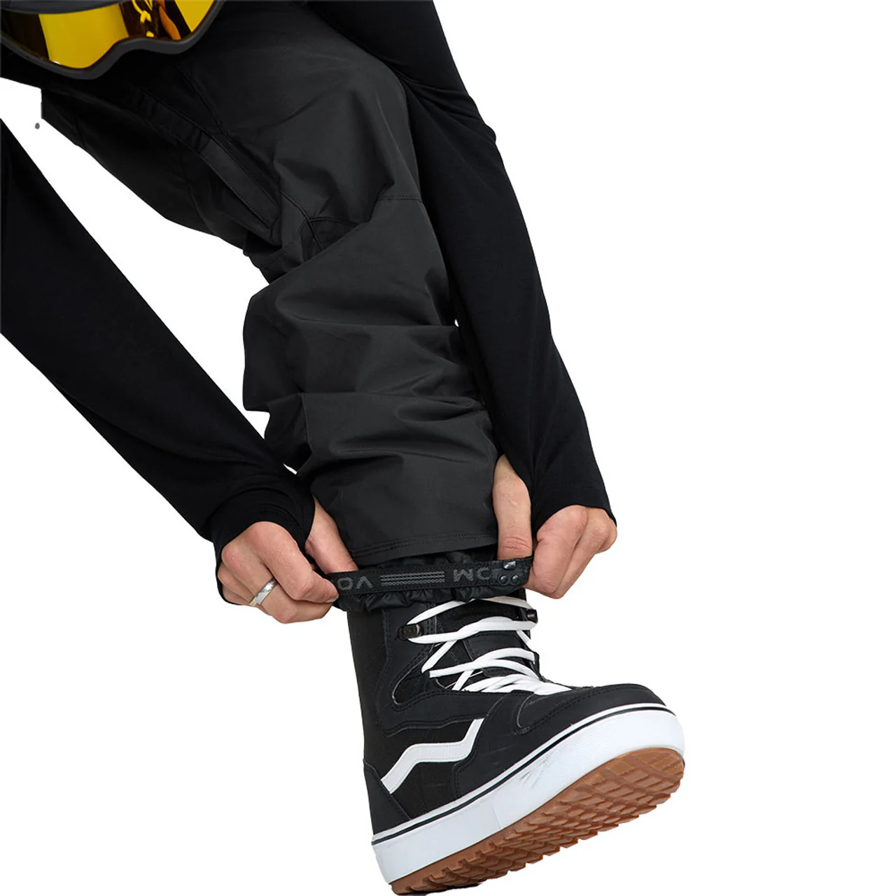 Volcom Men's Roan Snowboard Pant (Black) - Image 4